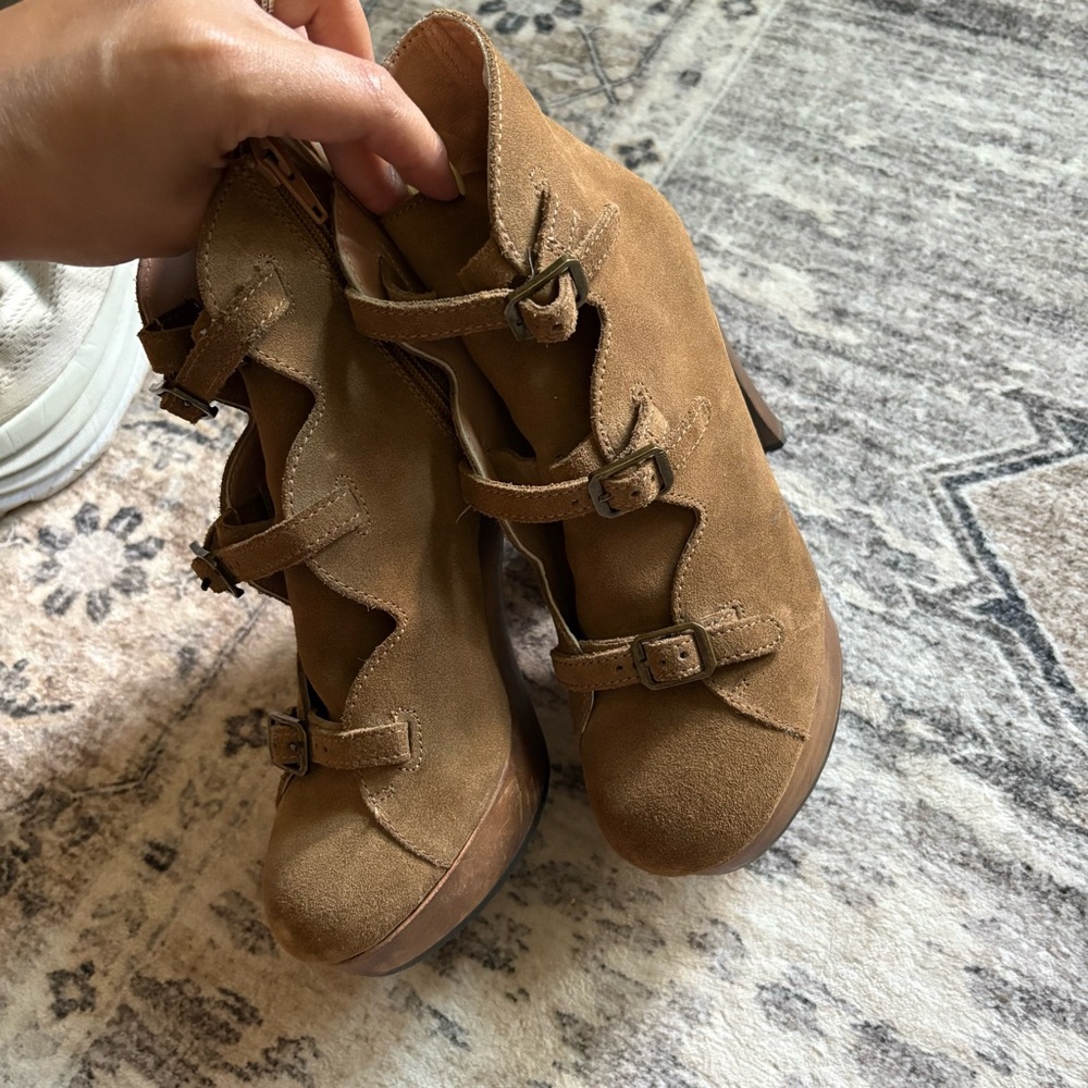 Chloe Solfo buckle wood platform boots in suede size 6 - Picture 6 of 11